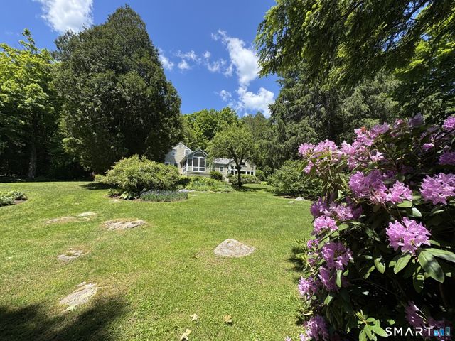 42 Couch Road, Washington, CT 06777