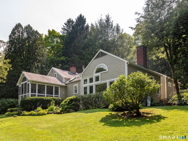 42 Couch Road, Washington, CT 06777
