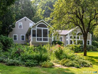 42 Couch Road, Washington, CT 06777