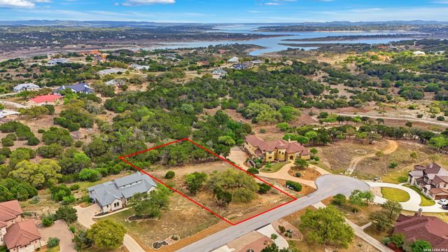 1033 Bluewater, Spring Branch, TX 78070