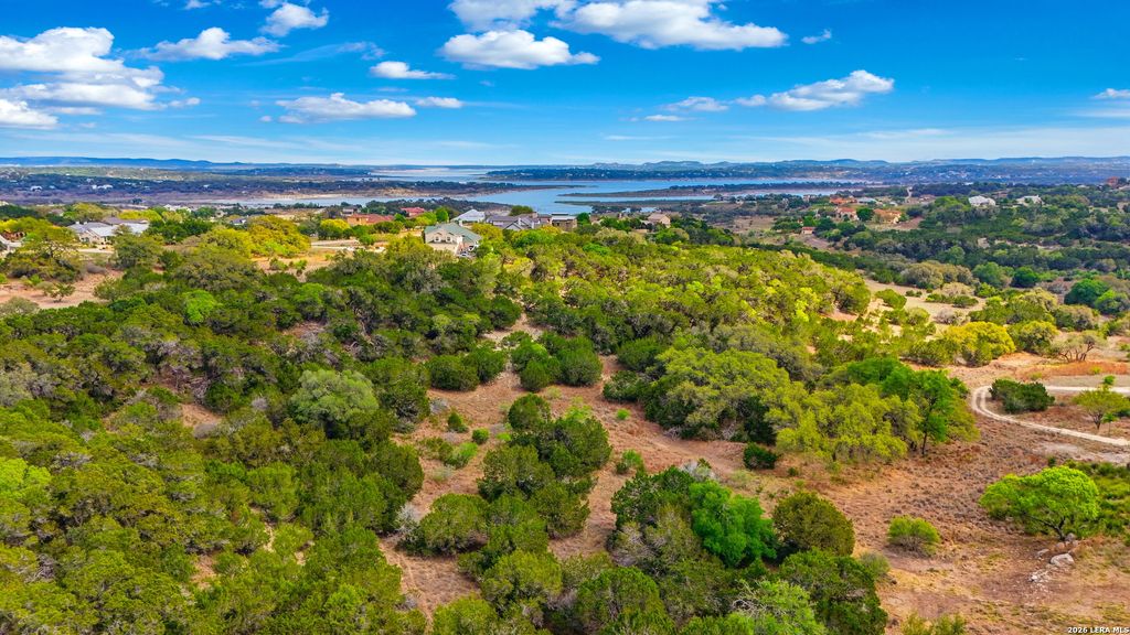 1033 Bluewater, Spring Branch, TX 78070