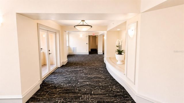 1064 N TAMIAMI TRAIL 1320, Sarasota, FL 34236
