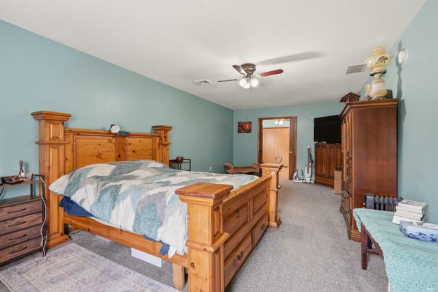 207 Vice Boulevard, Avilla, IN 46710