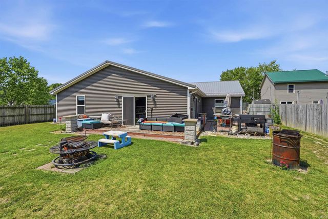 207 Vice Boulevard, Avilla, IN 46710