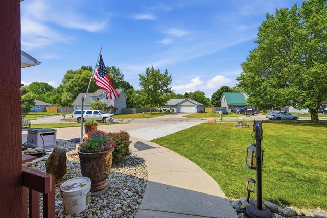 207 Vice Boulevard, Avilla, IN 46710