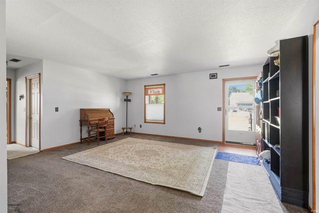 207 Vice Boulevard, Avilla, IN 46710