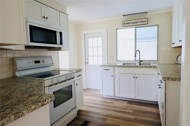 25163 MARION AVENUE 47, Punta Gorda, FL 33950