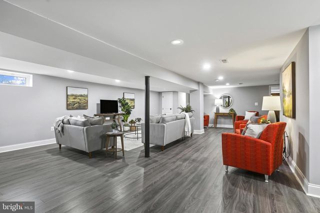 3815 N ROGERS AVE, Baltimore, MD 21207