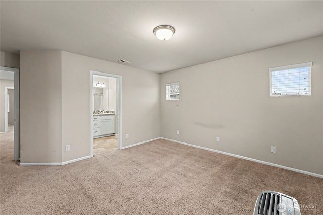 3446 Hera Street NE, Lacey, WA 98516
