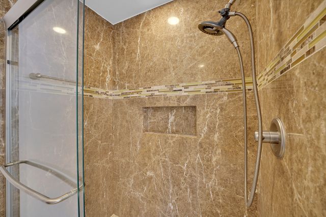 704 Freedom Court, Deerfield Beach, FL 33442