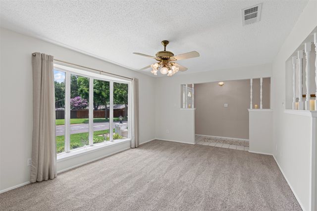 3915 Glenbrook Drive, Arlington, TX 76015