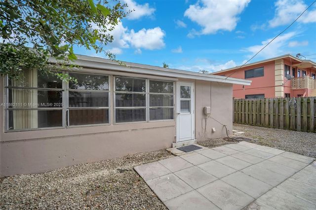 5131 NE 18th Ter, Fort Lauderdale, FL 33308