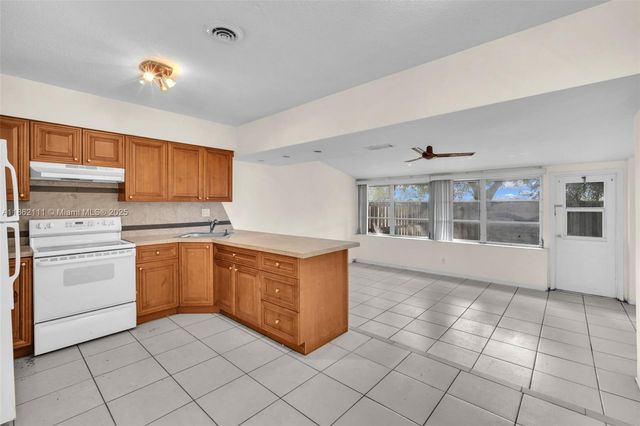 5131 NE 18th Ter, Fort Lauderdale, FL 33308