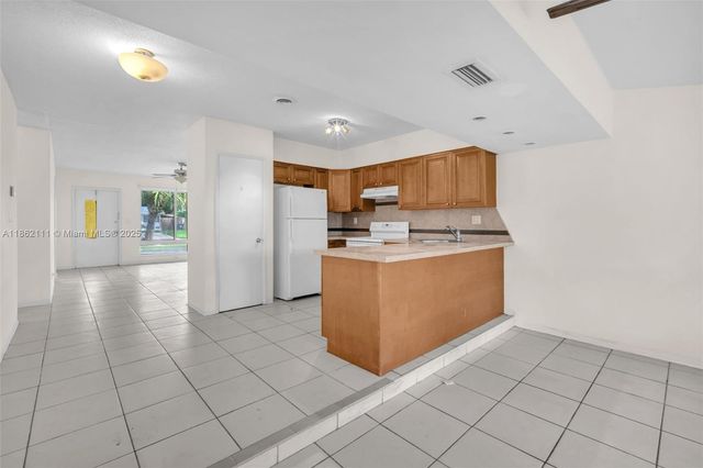 5131 NE 18th Ter, Fort Lauderdale, FL 33308