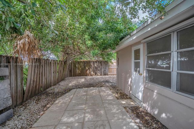 5131 NE 18th Ter, Fort Lauderdale, FL 33308