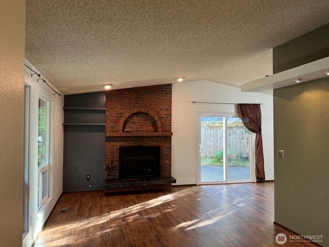 4203 Timberline Drive SE, Lacey, WA 98503