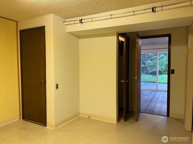 4203 Timberline Drive SE, Lacey, WA 98503