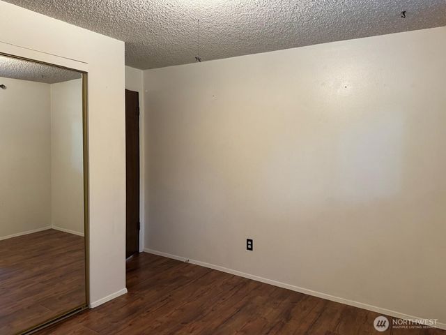 4203 Timberline Drive SE, Lacey, WA 98503