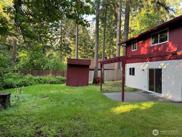 4203 Timberline Drive SE, Lacey, WA 98503
