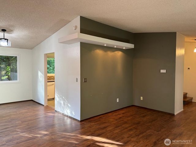 4203 Timberline Drive SE, Lacey, WA 98503