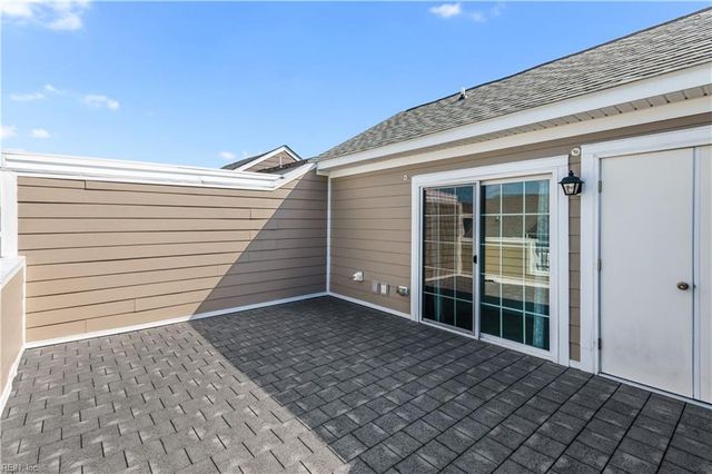 4907 Settlers Market BLVD, Williamsburg, VA 23188