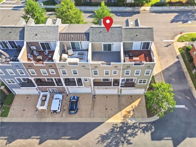 4907 Settlers Market BLVD, Williamsburg, VA 23188