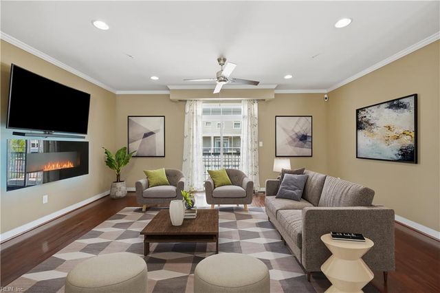 4907 Settlers Market BLVD, Williamsburg, VA 23188