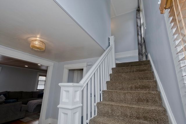 15 Monticello Ave, Springfield, MA 01109