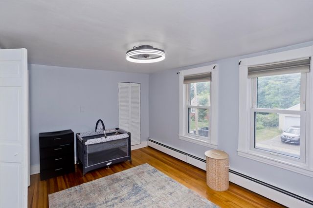 15 Monticello Ave, Springfield, MA 01109