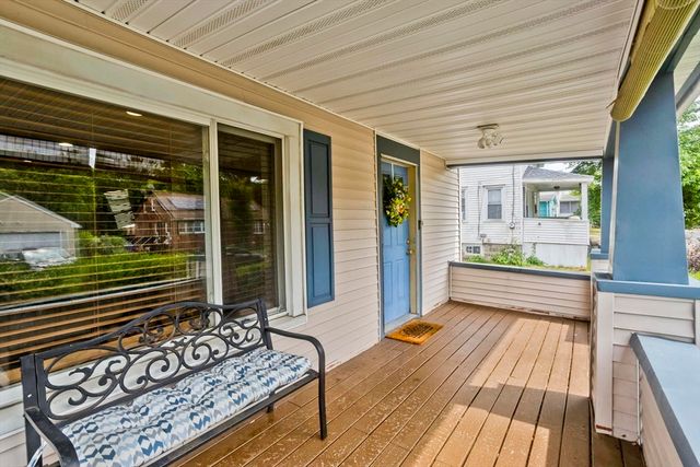 15 Monticello Ave, Springfield, MA 01109