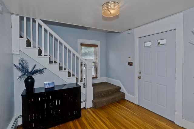 15 Monticello Ave, Springfield, MA 01109