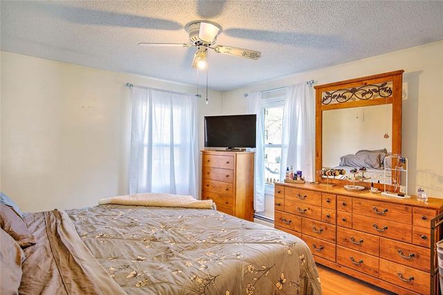 72 Vermont Street, Cranston, RI 02920