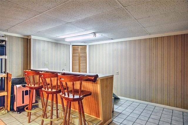 72 Vermont Street, Cranston, RI 02920