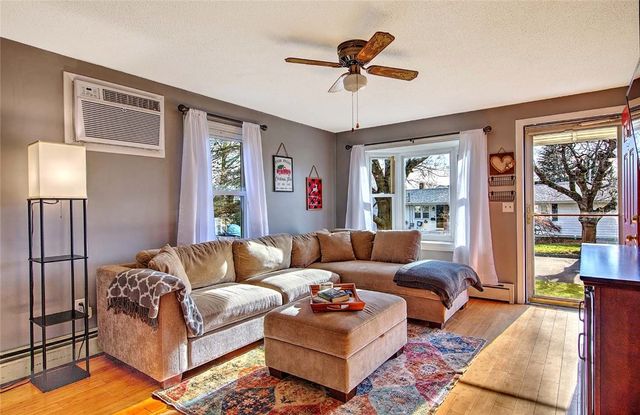 72 Vermont Street, Cranston, RI 02920