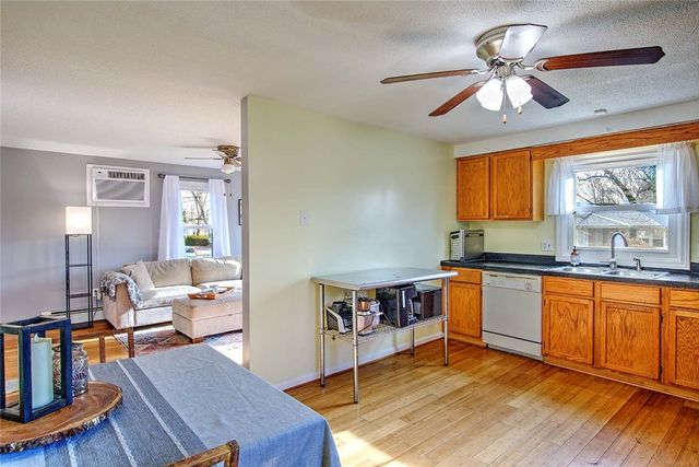 72 Vermont Street, Cranston, RI 02920