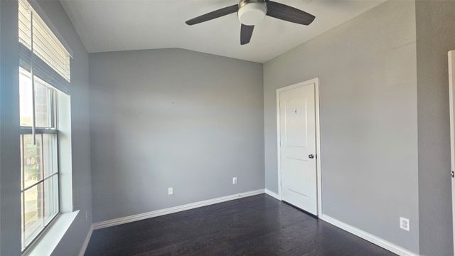 1424 Biltmore Lane, Irving, TX 75063