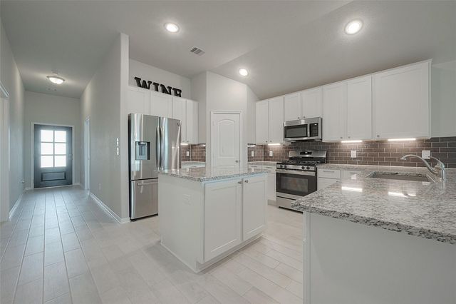 32627 Dew Crest Street, Fulshear, TX 77423