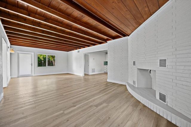 4610 Sunset Boulevard, Fort Pierce, FL 34982