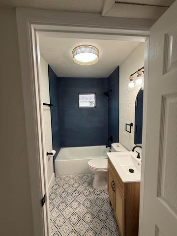 4610 Sunset Boulevard, Fort Pierce, FL 34982