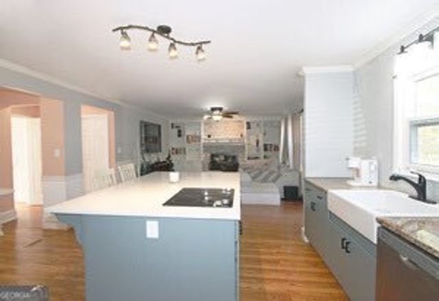 1410 Gateside Court, Snellville, GA 30078