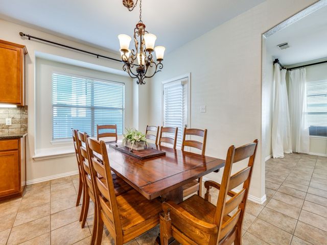 1517 Carriage Lane, Savannah, TX 76227