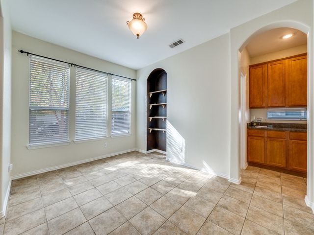 1517 Carriage Lane, Savannah, TX 76227