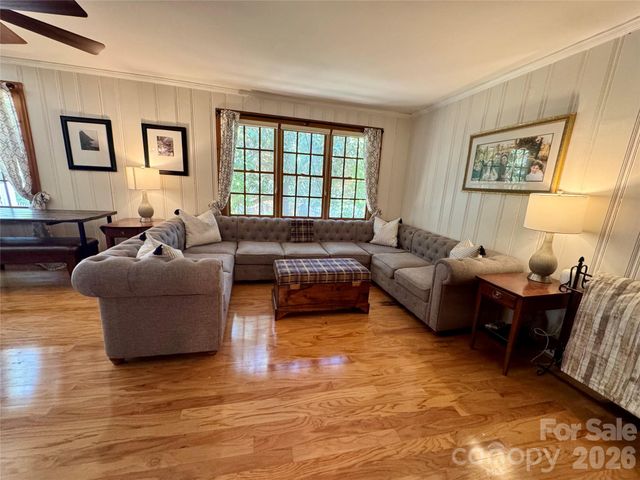 135 Eastover Drive SE, Concord, NC 28025