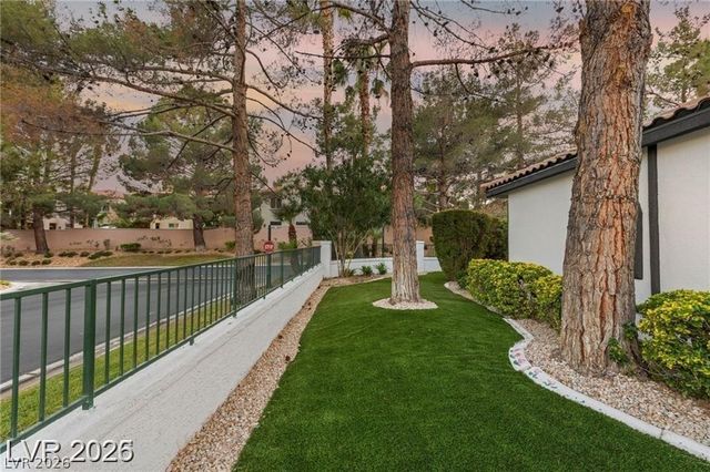 9029 Rivers Edge Drive, Las Vegas, NV 89117