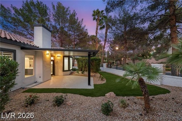 9029 Rivers Edge Drive, Las Vegas, NV 89117