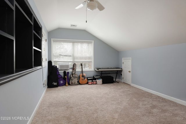 9 Amanda Lane, Howell, NJ 07731