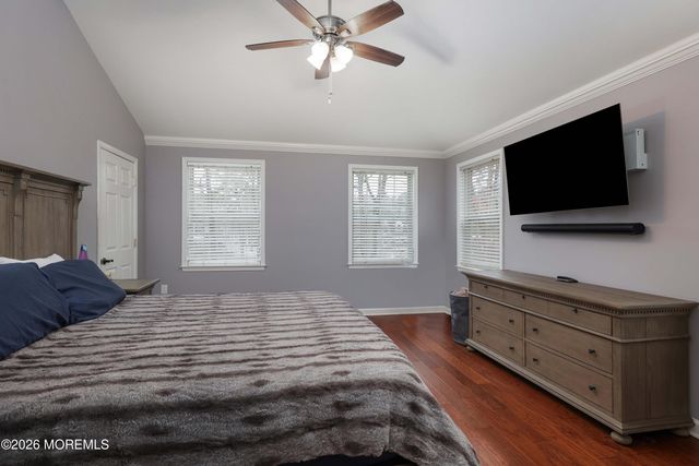 9 Amanda Lane, Howell, NJ 07731