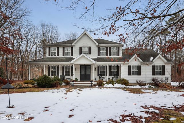 9 Amanda Lane, Howell, NJ 07731