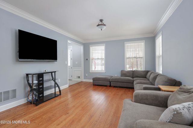 9 Amanda Lane, Howell, NJ 07731