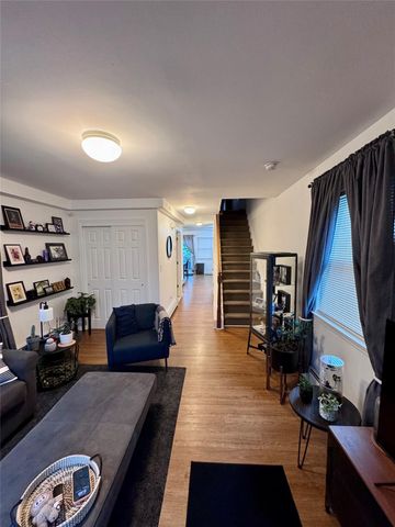 107 Baden Place, Staten Island, NY 10306